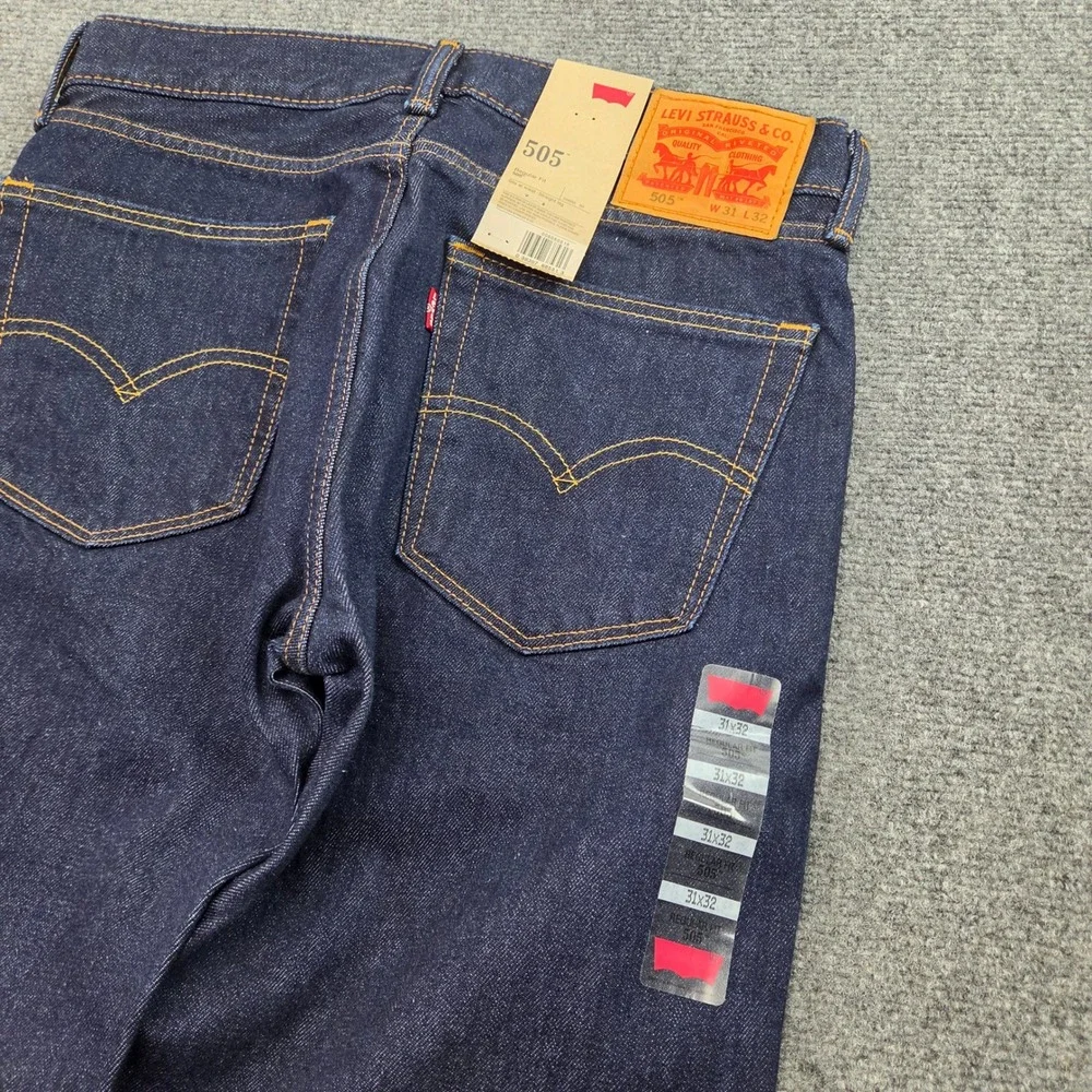 Levis 505 Jeans Mens 31x32 Dark Indigo Regular Fit Straight Leg Denim Casual